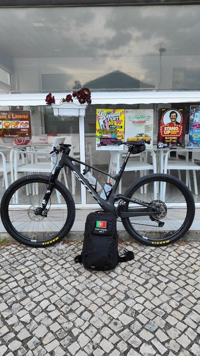 Scott Sparks RC Team Black - L (Poss. Ir Garmin XC200)