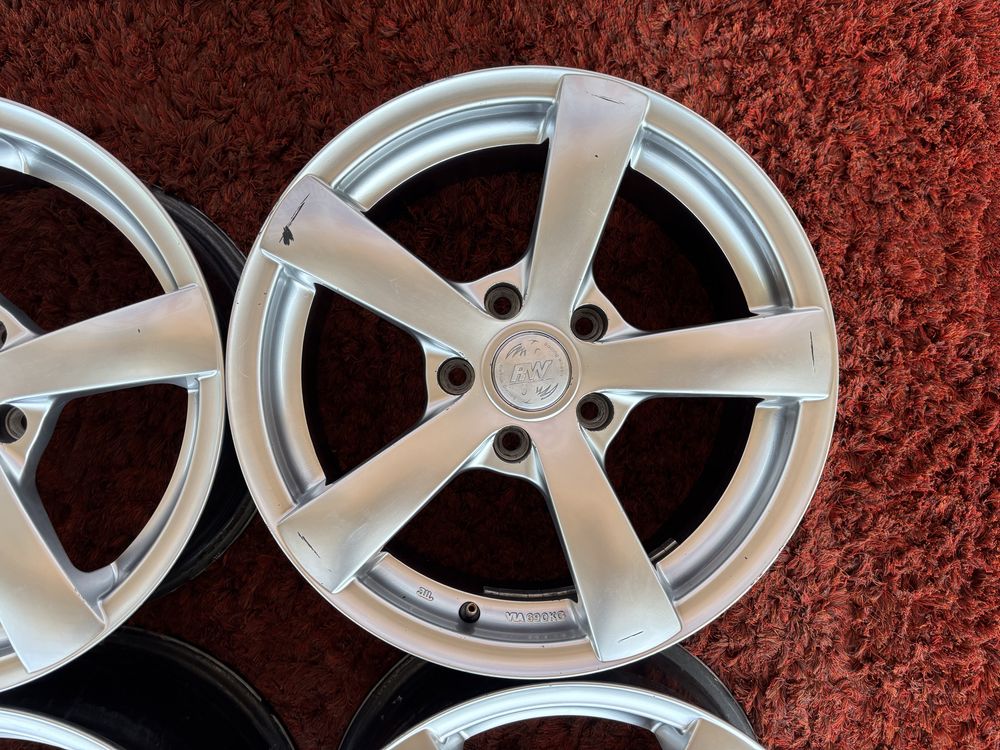 Renault Megan Scenik Zoe Daster Honda Hyundai Kia R16 5x114,3