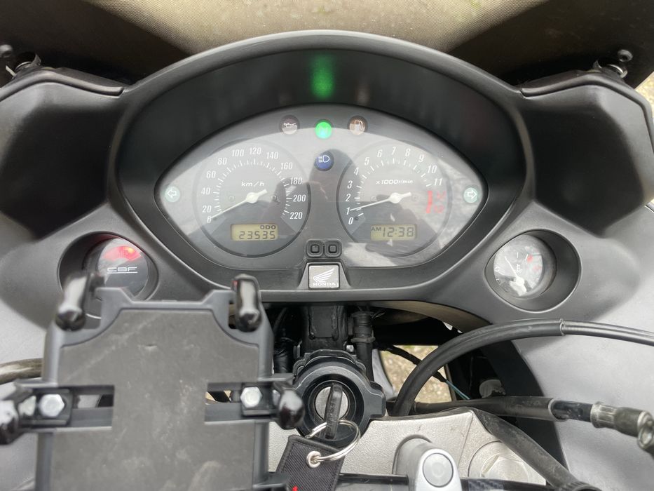 Продаж Honda CBF600SA 23,5 т км