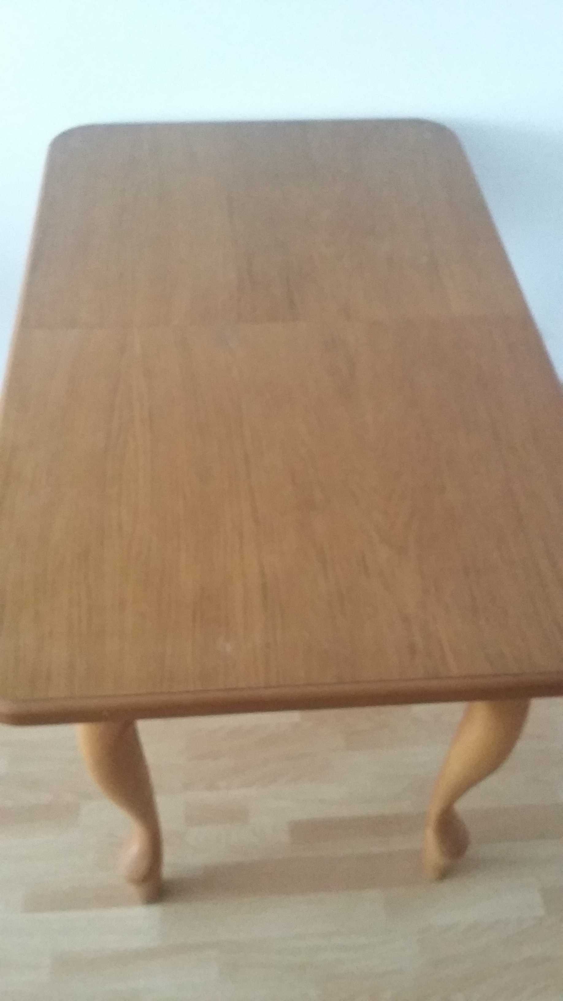 stół brązowy rozkładany