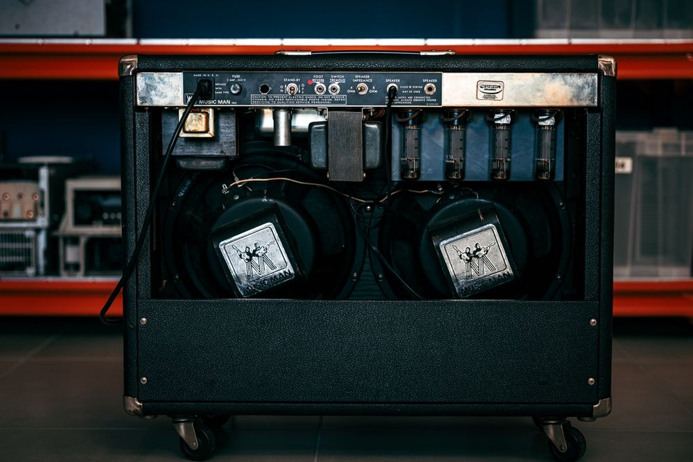 MusicMan One thirty 212HD Piec gitarowy