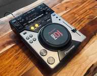 Odtwarzacz Pioneer CDJ 400