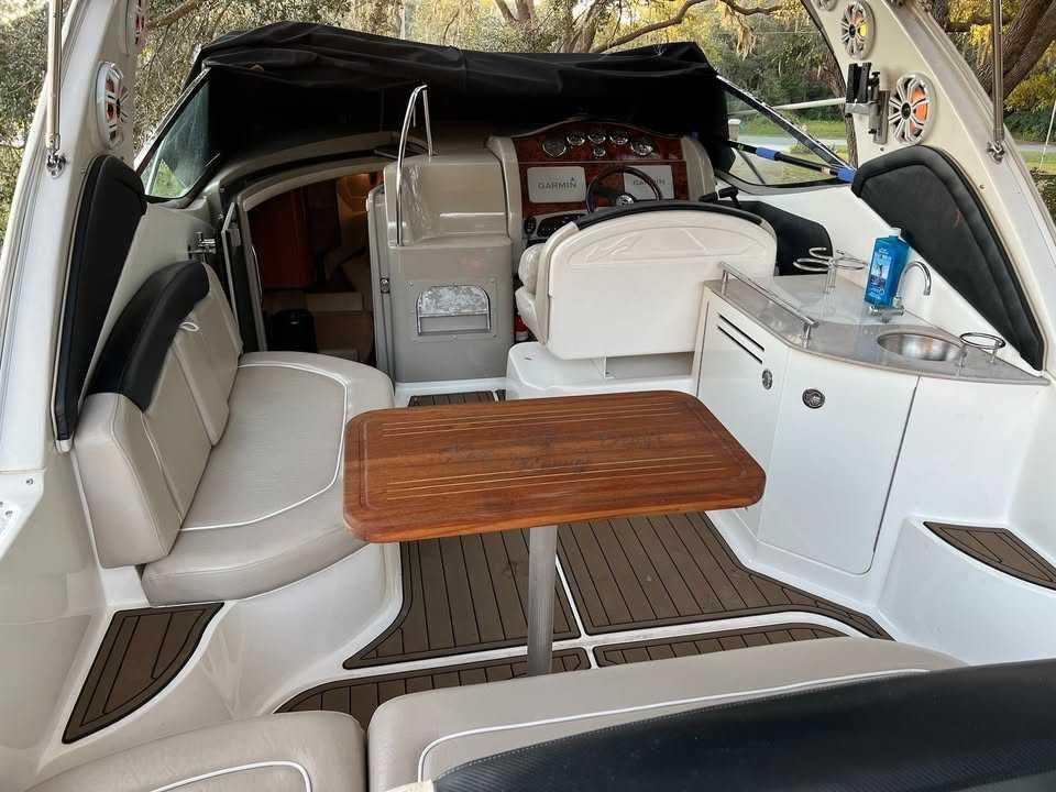 Motorówka Sea Ray 290 Sundancer 07r z przyczepą  Floryda • Po serwisie
