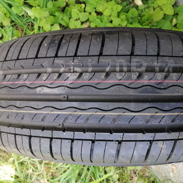 Шина KUMHO Solus KH17 175/70 R14 и PIRELLI 195/65 R15 P6000