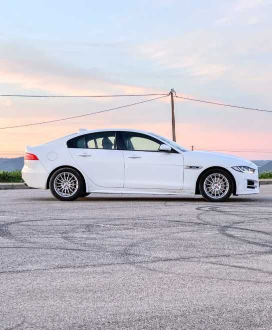 Jaguar XE R Sport Auto 180Cv