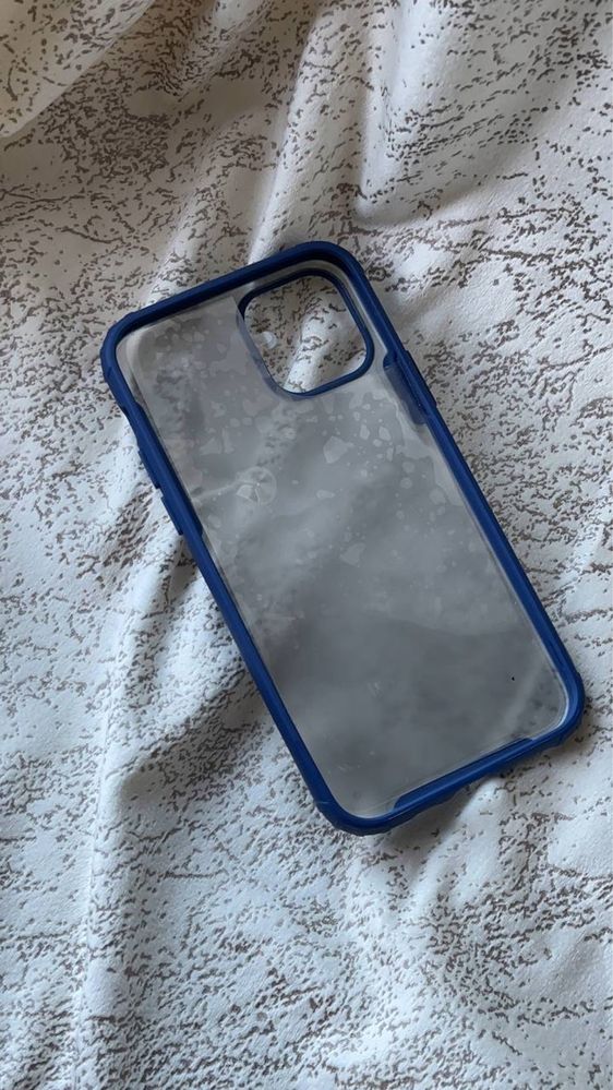 Etui na tel. iPhone 13