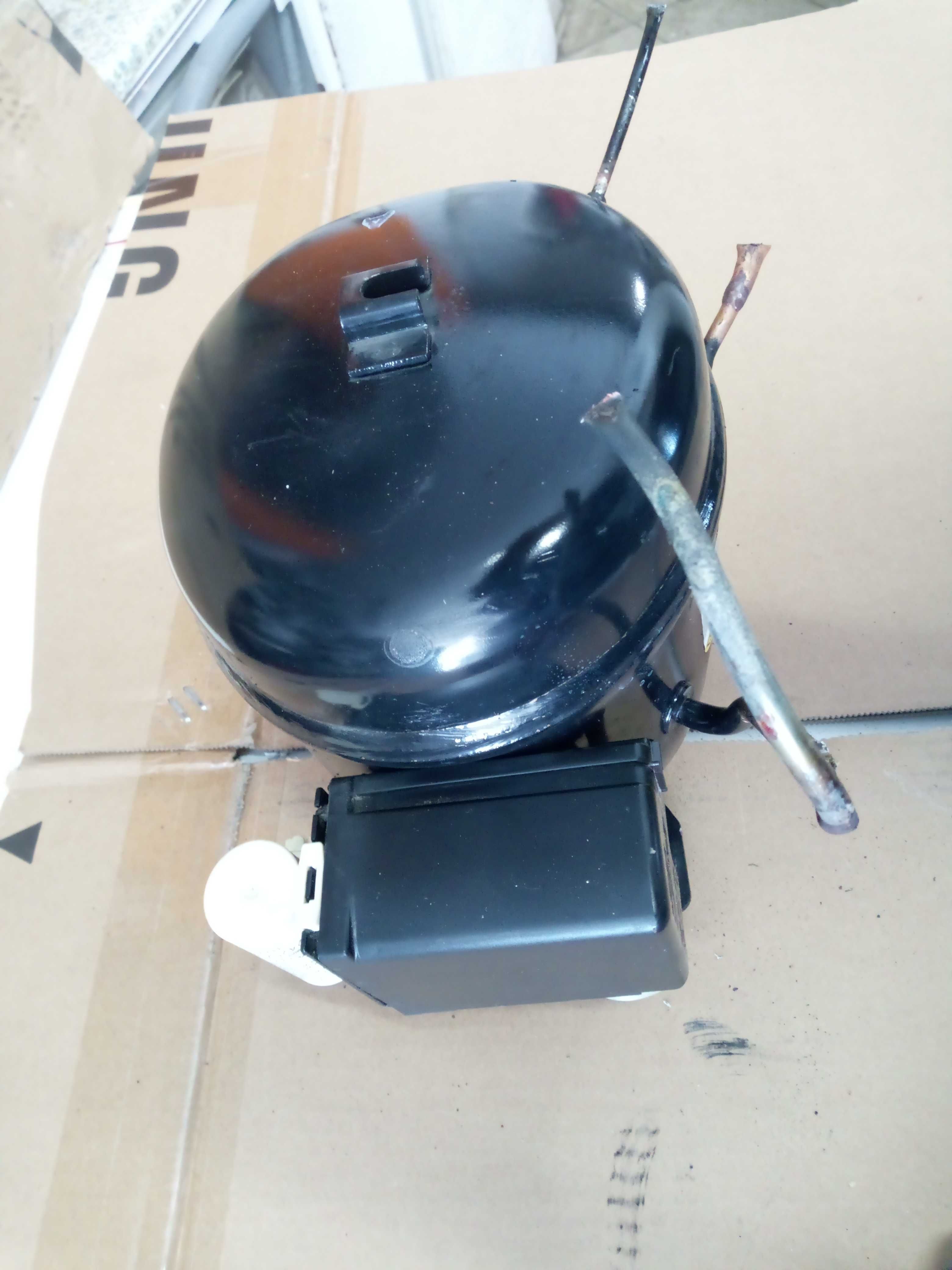 Agregat sprężarka kompresor HLY75aa electrolux