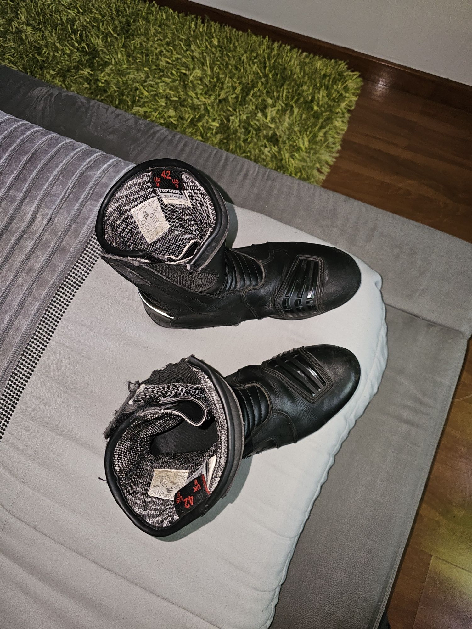 botas em bom estado