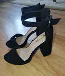 Buty na wysokim obcasie