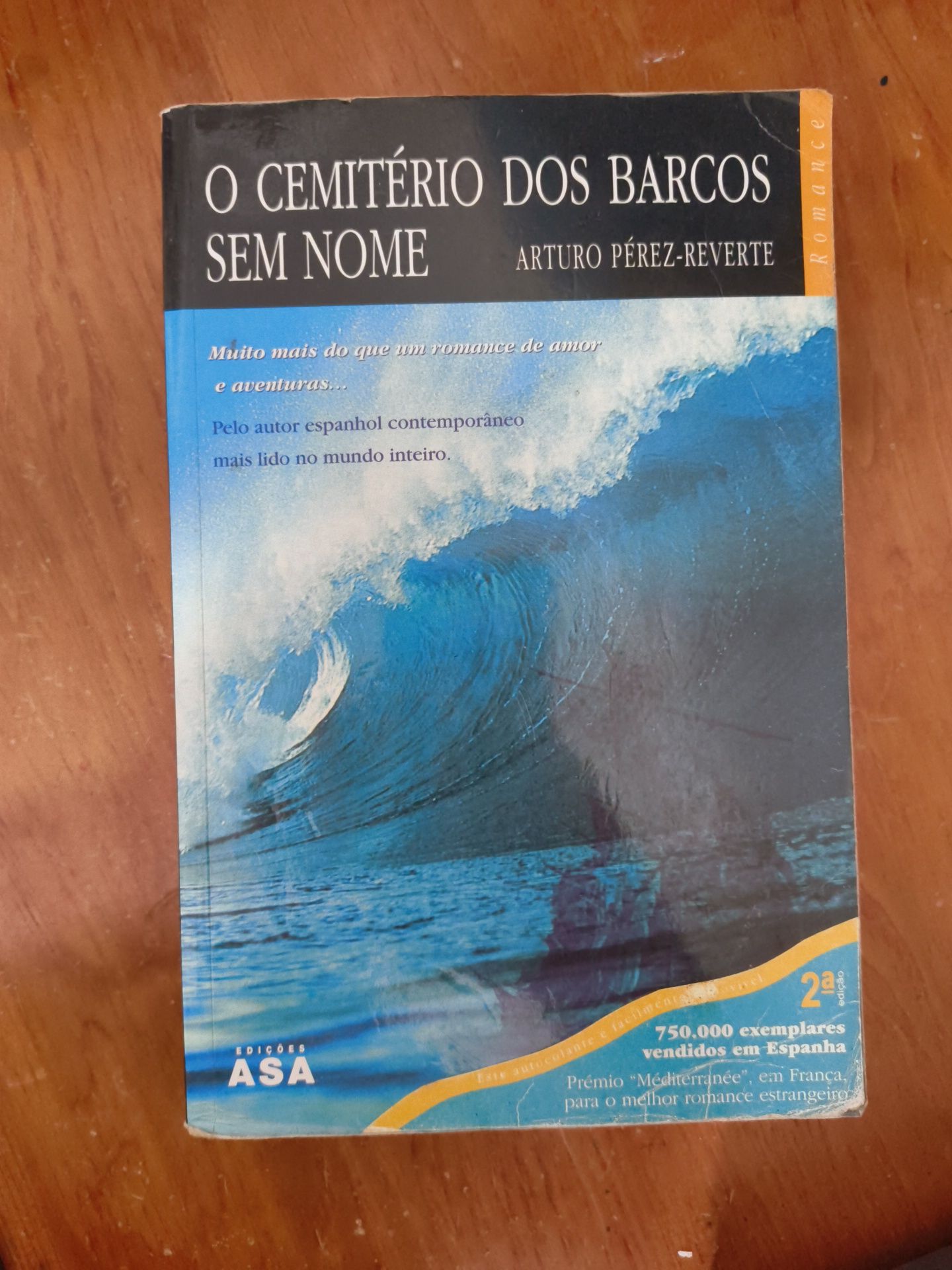 O cemitério dos barcos sem nome