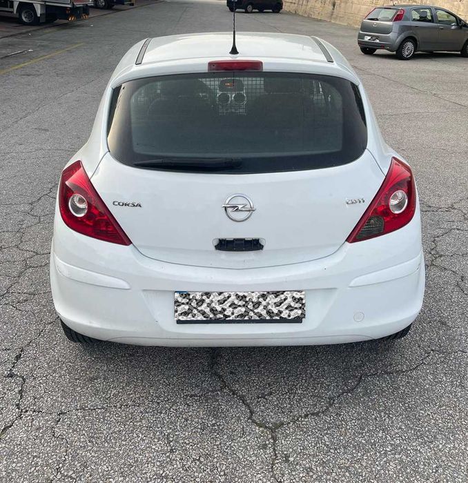 Opel Corsa 1.3 CDTI Van 2011 – 2.500€