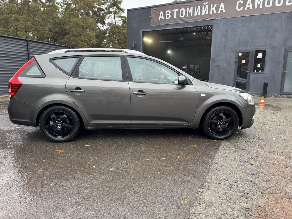 Продам Kia ceed 2011 рік