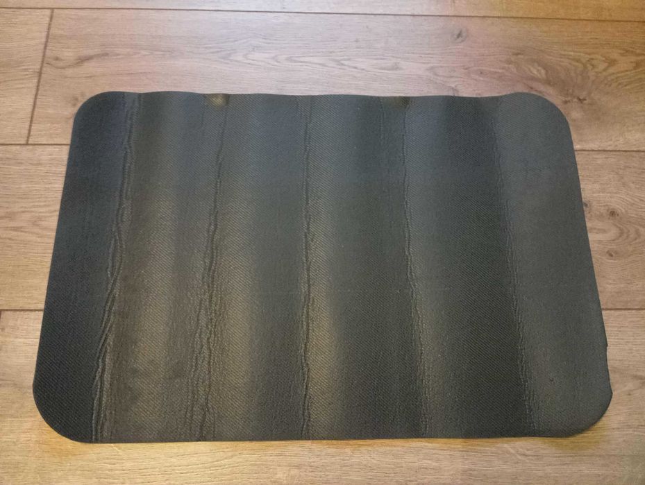 Mata podłogowa z uroczymi kotami i napisem "Have a nice day"