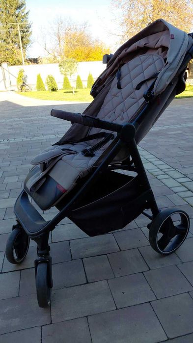 коляска прогулянкова