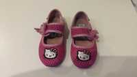 jak nowe kapcie Hello Kitty roz. 22