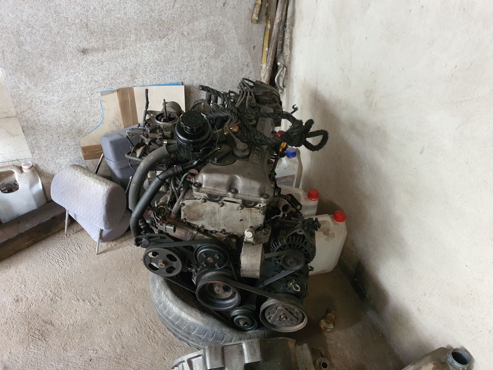 Motor e caixa completo nissan sunny 1992