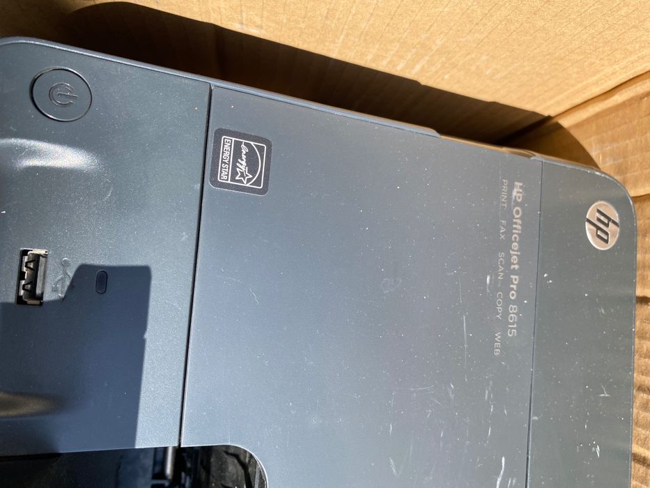 Impressora office jet pro 8615 com 4 tinteiros novos