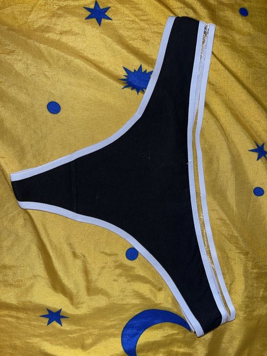 Білизна б/у в хорошому стані