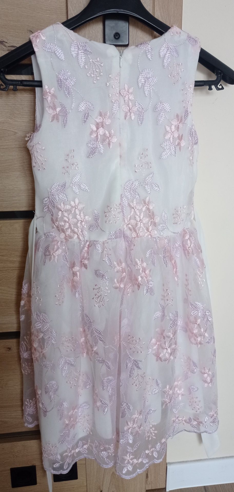 Sukienka dziecięca różowa 150 cm