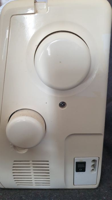Швейна машина Janome 7518A