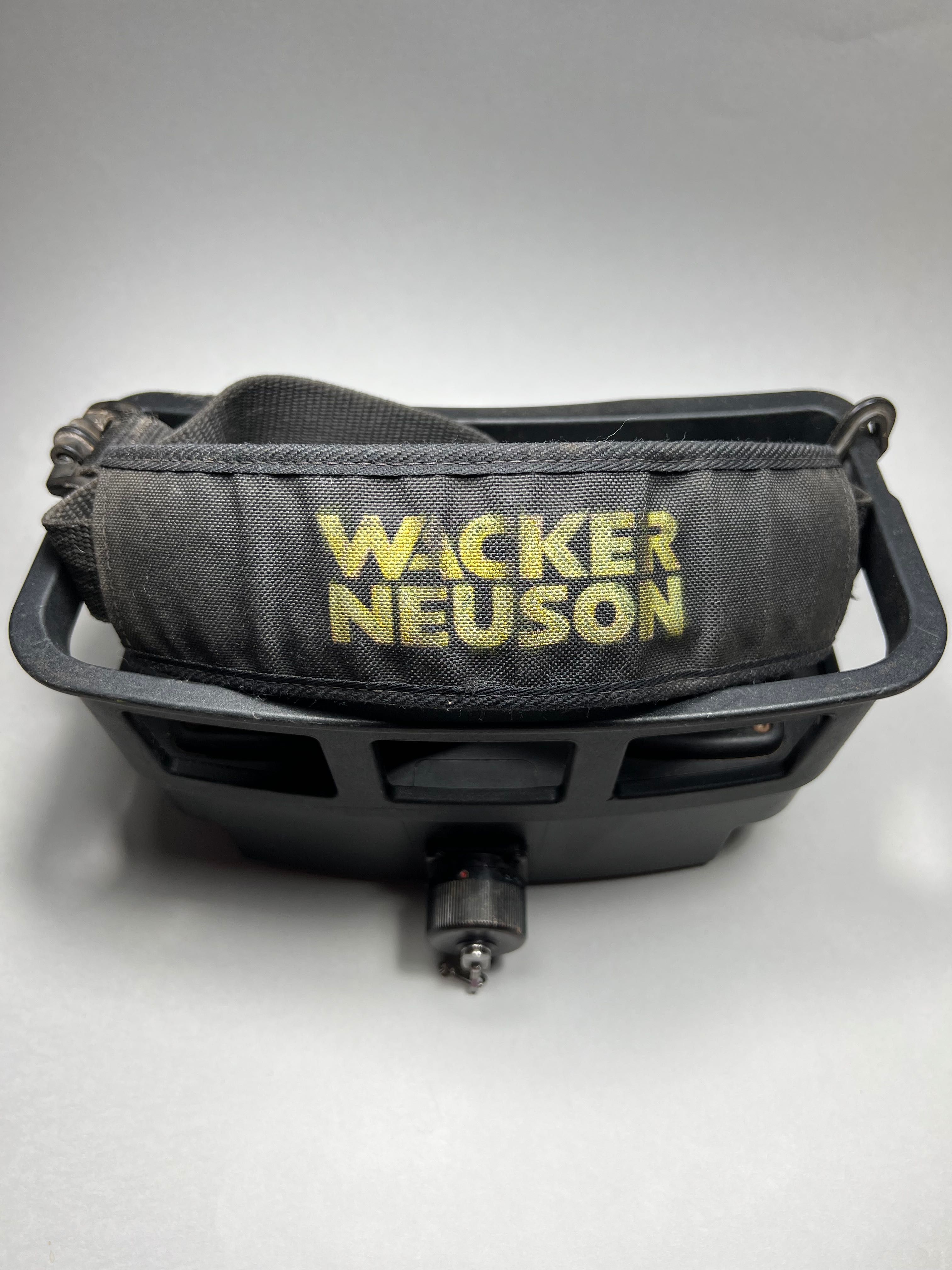 Pilot do walca Wacer Nesuson SC2+