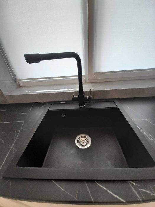 Без комісії, 100м², три кімнати, тераса, балкон, меблі, три сотки