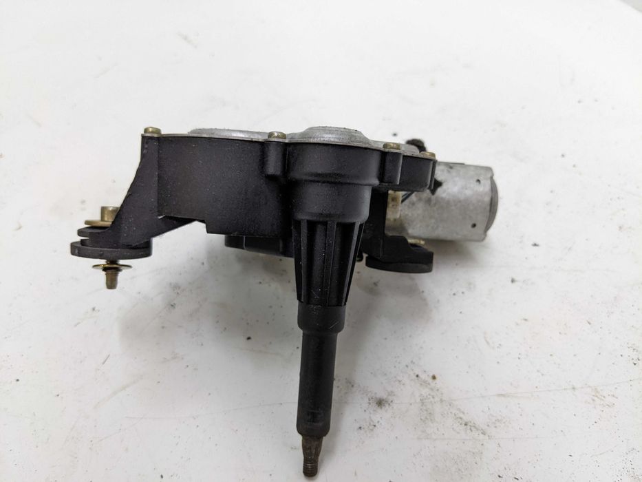 Fiat Stilo HB Silniczek Wycieraczki Tylnej Tył T