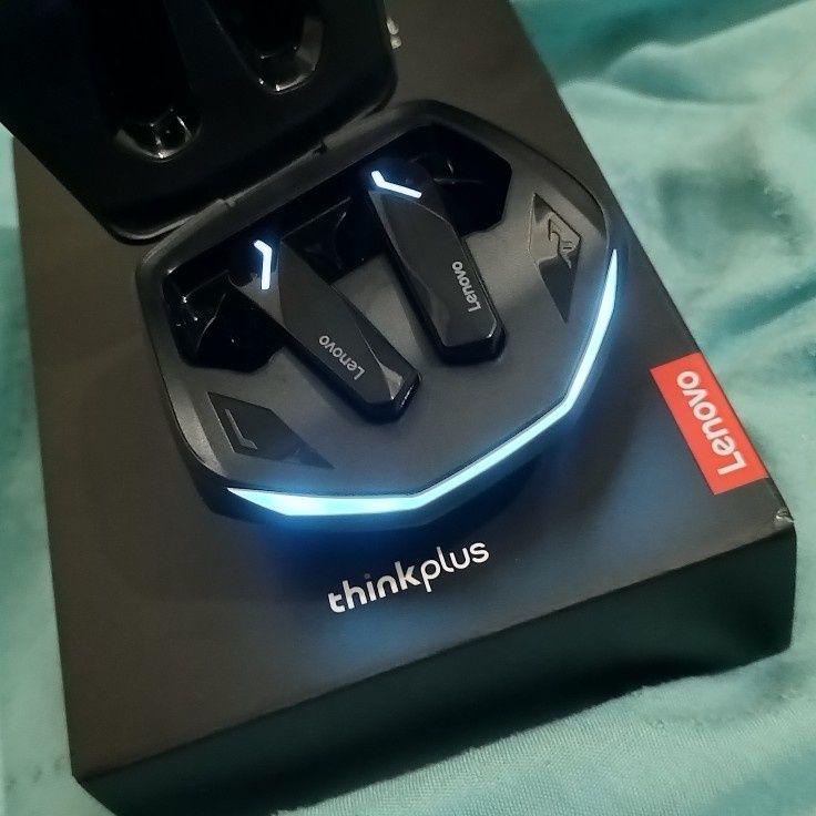 Lenovo Gm2 pro świetny bas,jakość słuchawki Bluetooth.