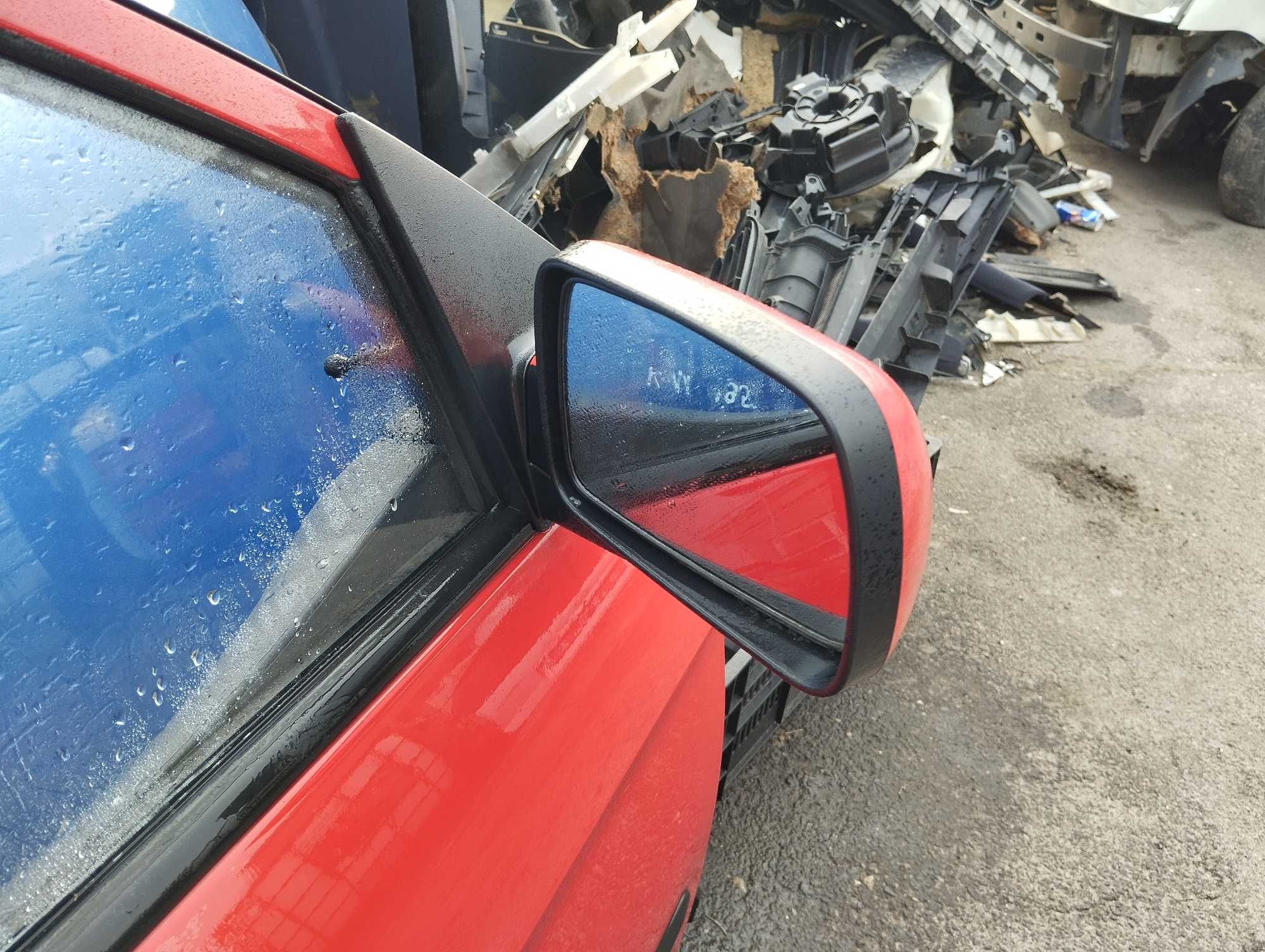 KIA Picanto I 2006 r.Lusterko zewnętrzne prawe.
