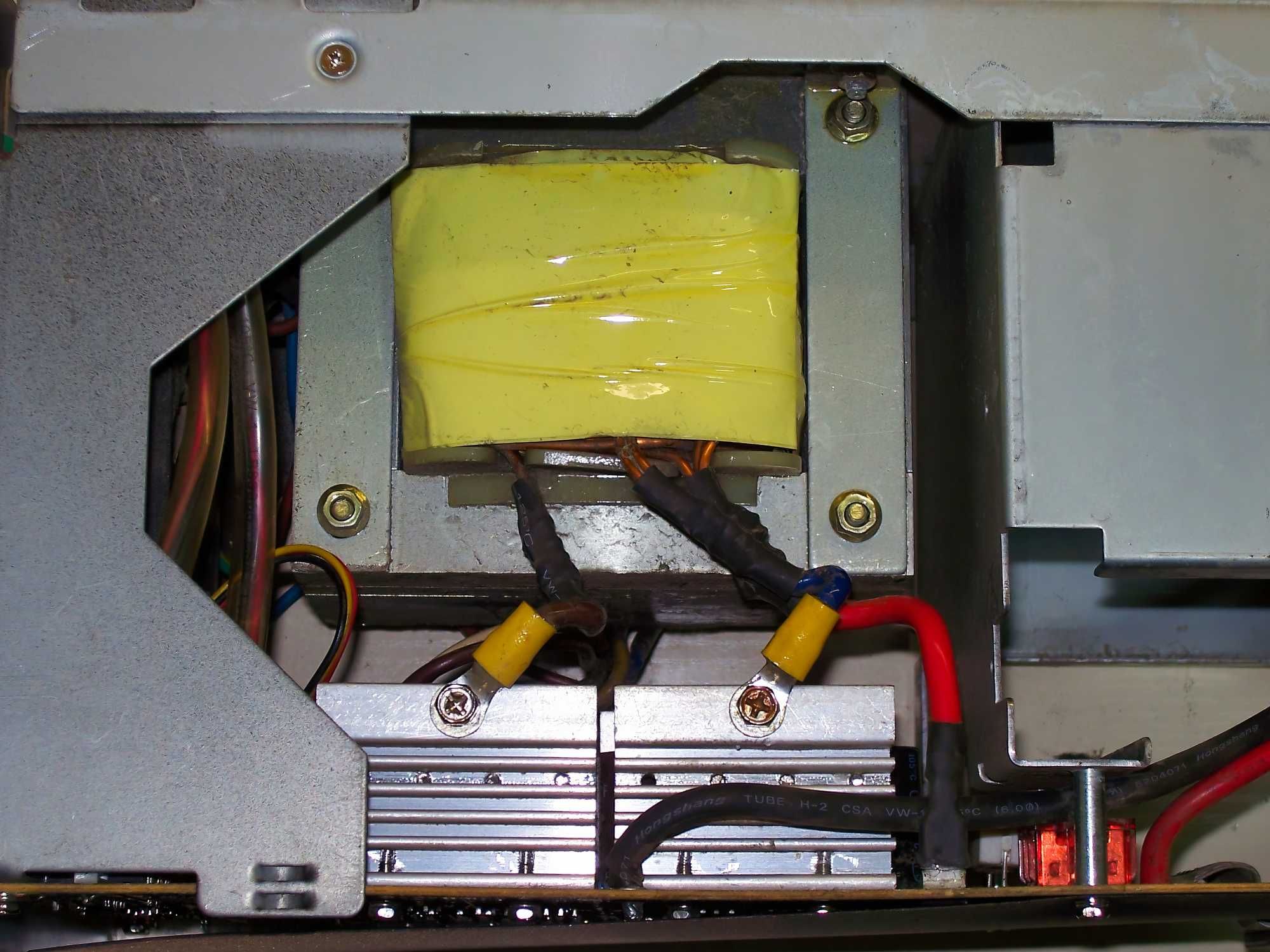 Трансформатор от Mustek PowerMust 1400 USB 2×12-220v 800вт (1400вт)