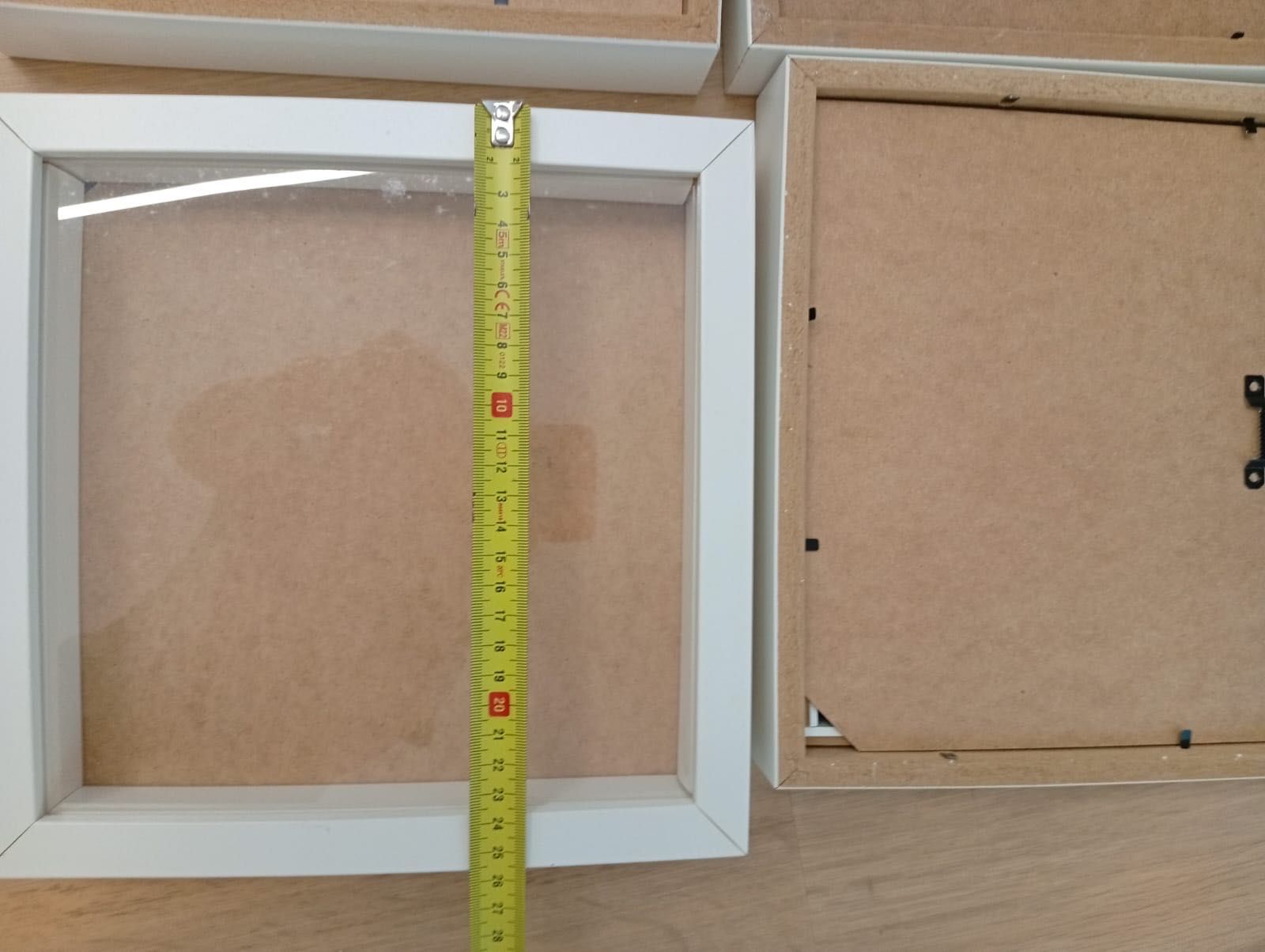 4 molduras brancas IKEA