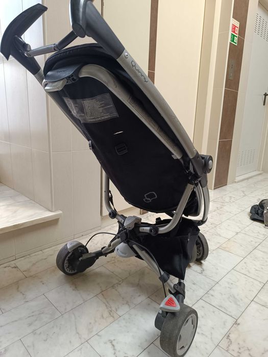Carrinho de Bebé Quinny