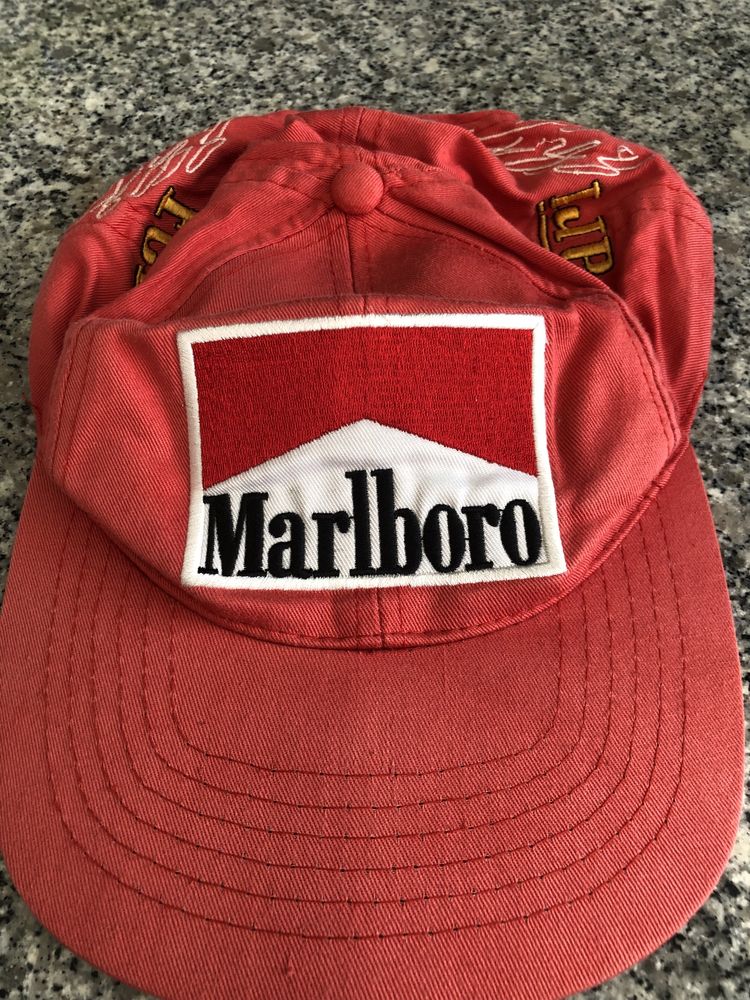 Ferrari chapeu Schumacher 1996 Marlboro