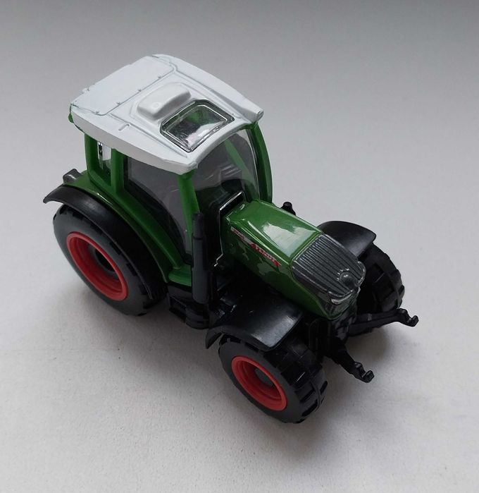 Модель трактора Fendt 209 Vario Игрушка машинка длина 7 см