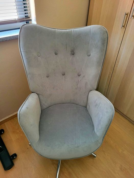 Cadeirão Cinza Claro