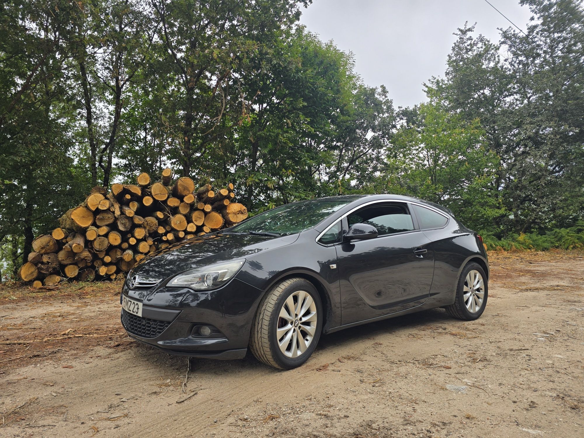 Opel Astra GTC 1.7 CDTI 130 CV
