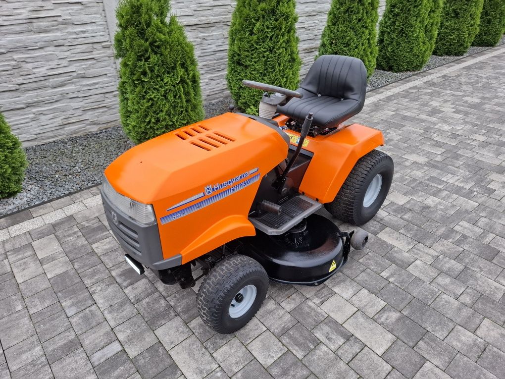 Traktorek Traktor Kosiarka HUSQVARNA YT150 Briggs&Stratton 15.5HP
