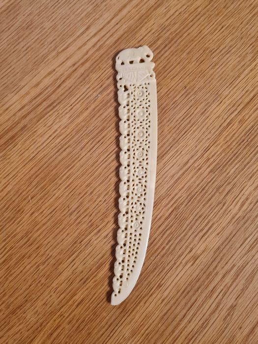 Plastikowa zakładka do książek