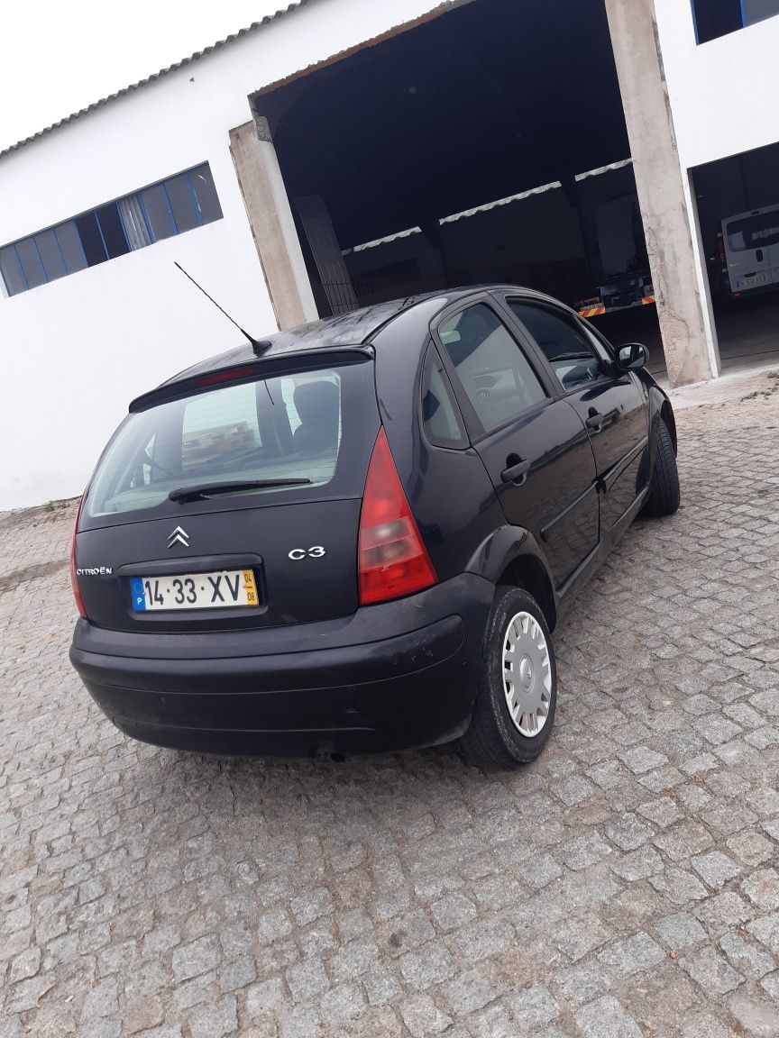 Vendo c3 2004 todo em dia