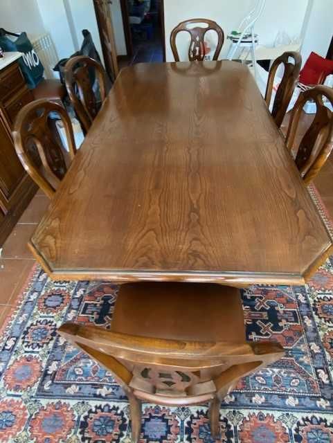 Vendo Móveis de Sala de Jantar