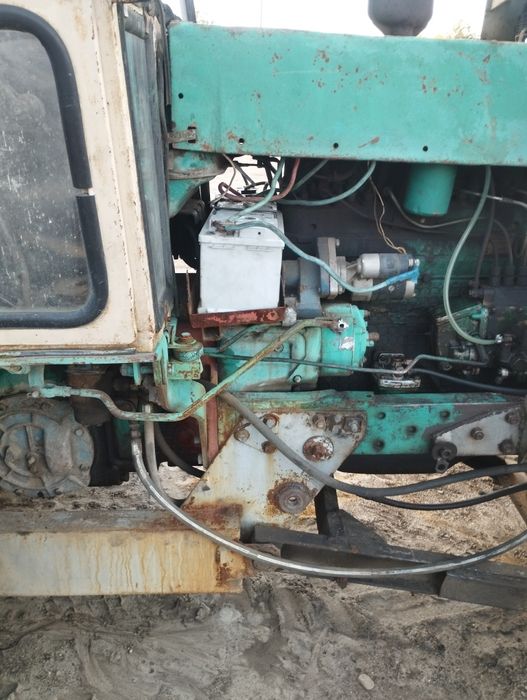 Погружчик ЮМЗ в доброму стані