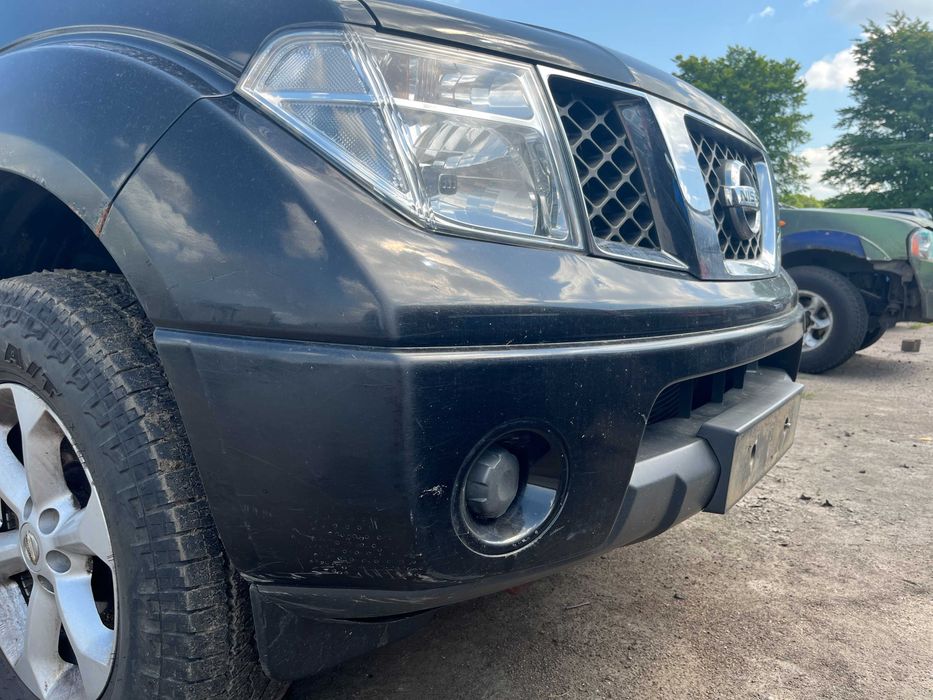 Бампер передній комплектний Nissan Pathfinder R51 Navara D40 Ниссан