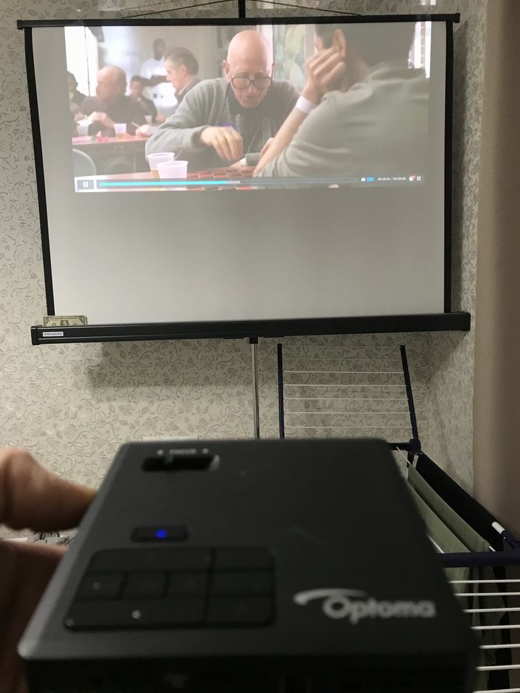 Optoma ML750 WXGA Portable LED 750 Lumen Hdmi Projeector
