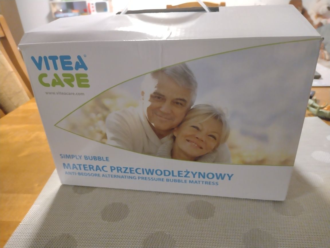 Materac przeciwodleżynowy firma VITEA CARE