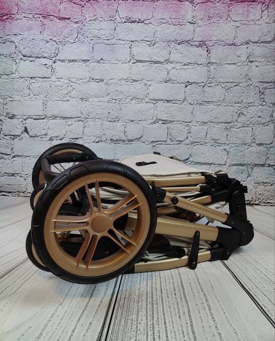 ** CARRINHO DE BEBÉ TRIO *** Multifuncional 3 em 1 *** NOVOS ***