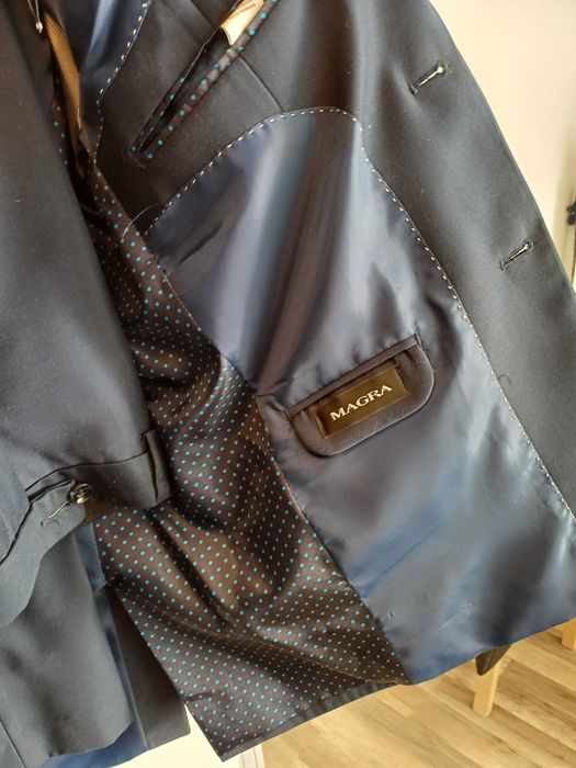 Garnitur młodzieżowy Magra,z poszetką, 176 ,stan idealny