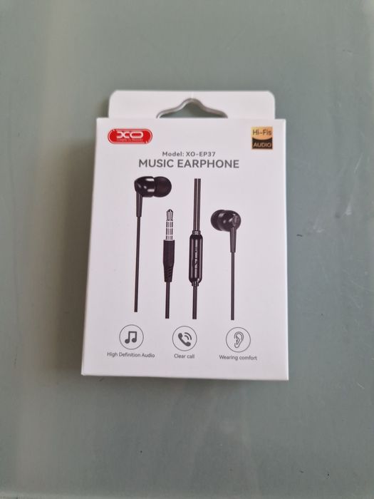 Słuchawki przewodowe z wbudowanym mikrofonem