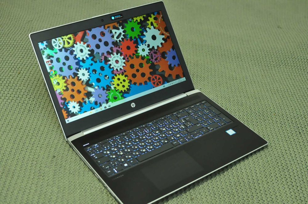 Игровой  ноутбук  HP 450  (Core i5 / 8Gb / SSD / video  - 2Gb)