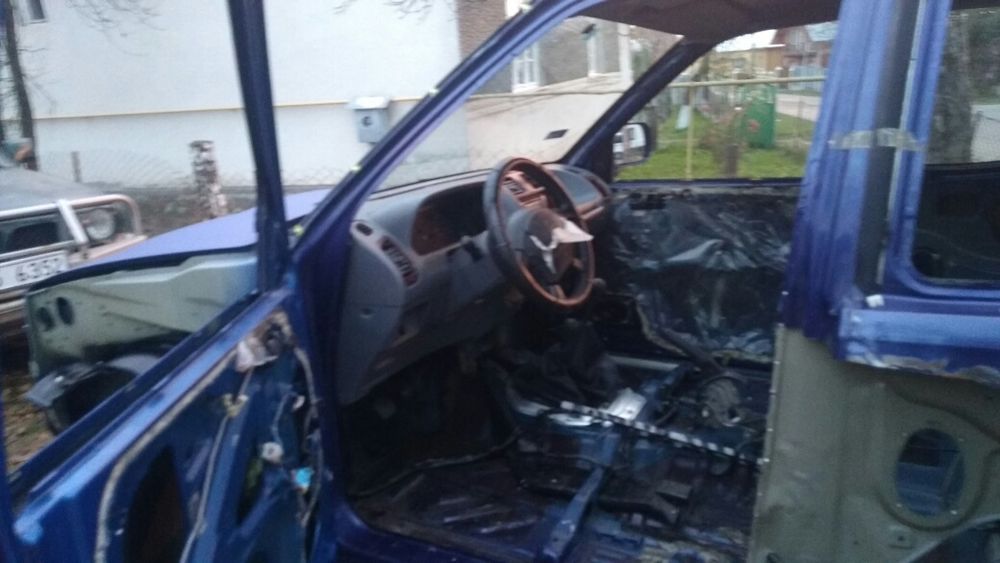 Розборка nissan terano 2