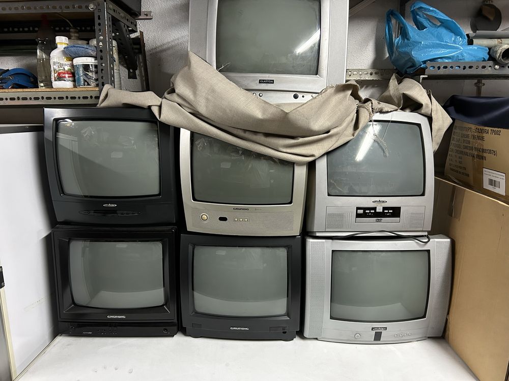 Varias TV s para vender para desocupar todas a trabalhar